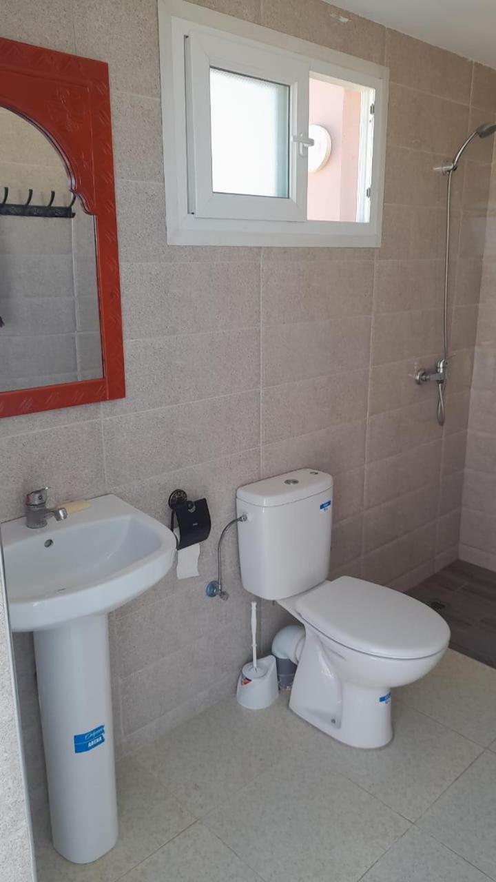 Taghoba Surf House Hostel Tamraght Bagian luar foto
